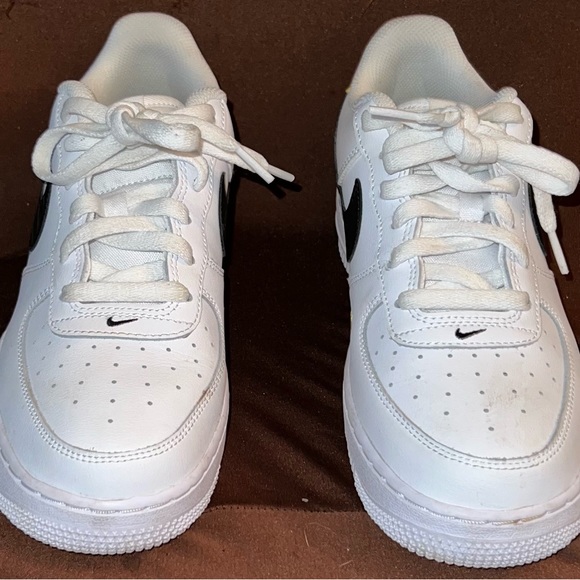NIKE AIR FORCE 1 LOW - Picture 3 of 8